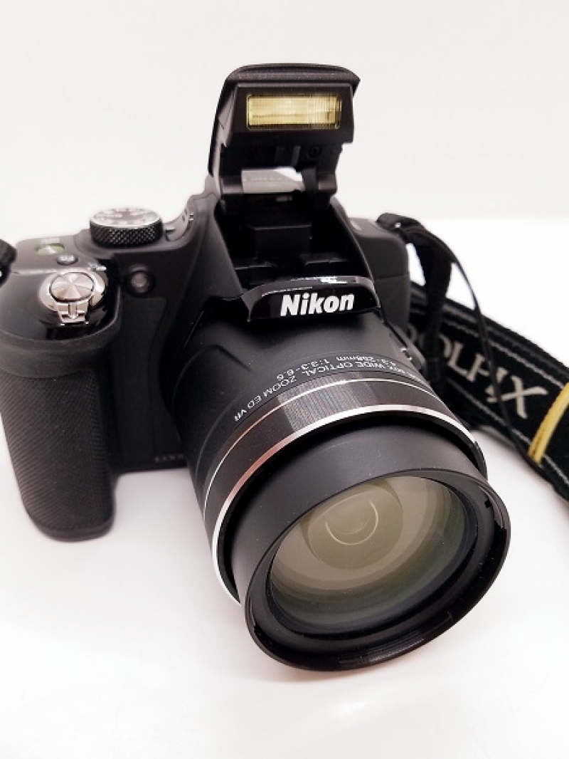 NIKON ニコン COOLPIX クールピクス P600 NIKKOR 60X WIDE OPTICAL